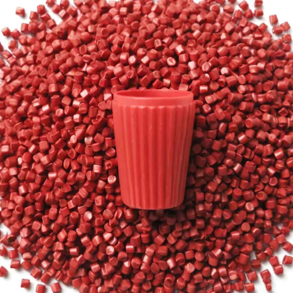red Plastic Color Concentrate